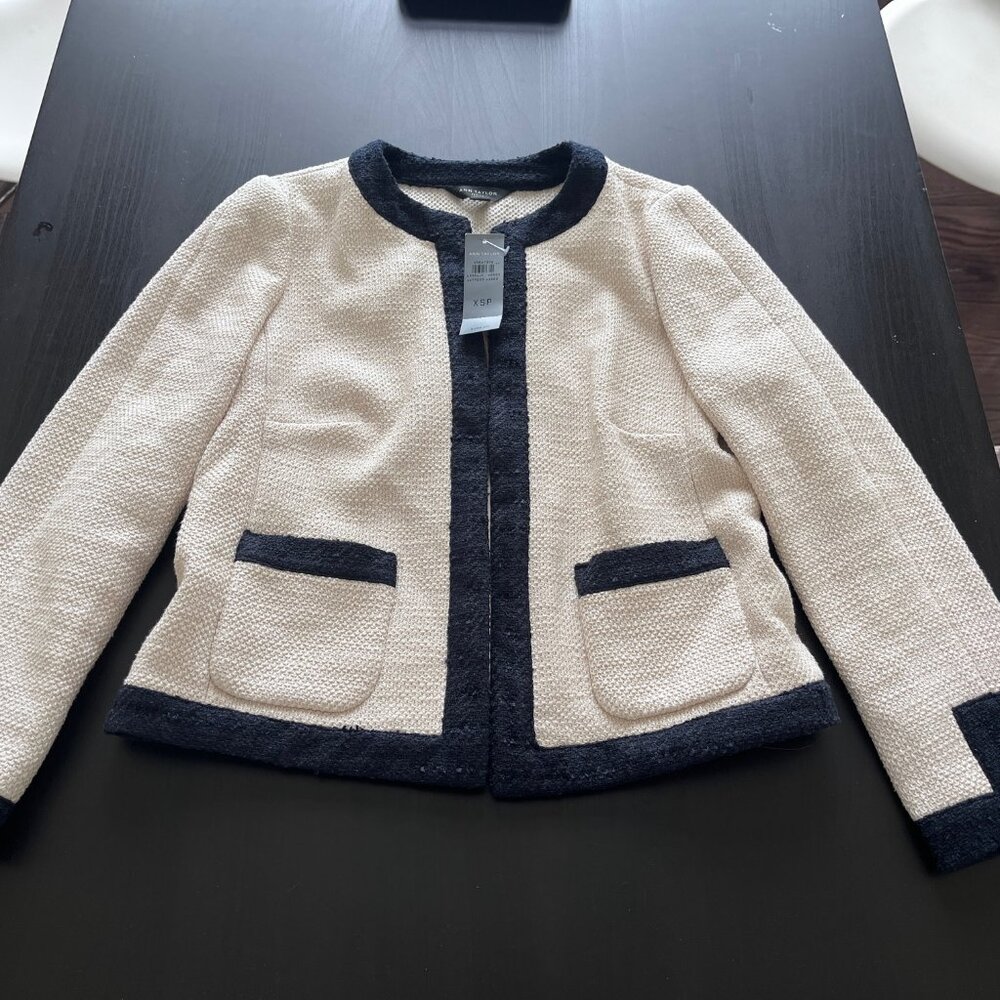 Ann Taylor Cream & Dark Navy Jacket XSP Petite - NWT